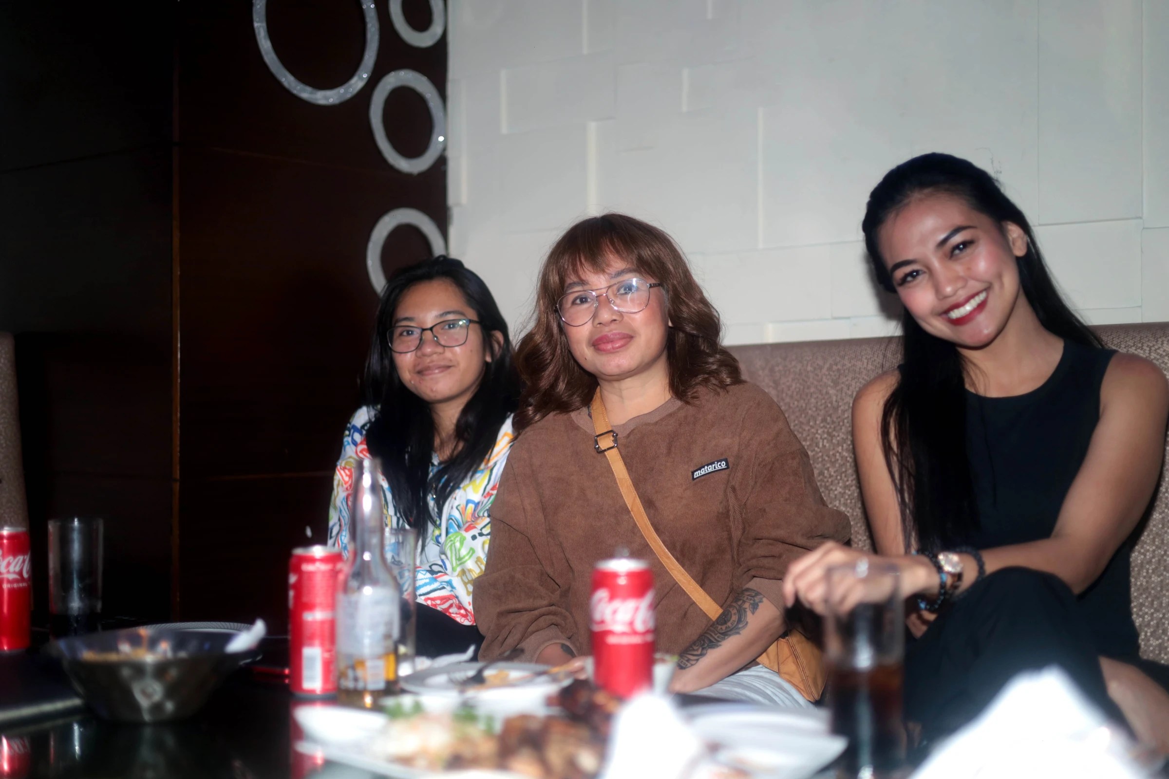 Best Karaoke Bar in Dubai Makati Karaoke Lounge