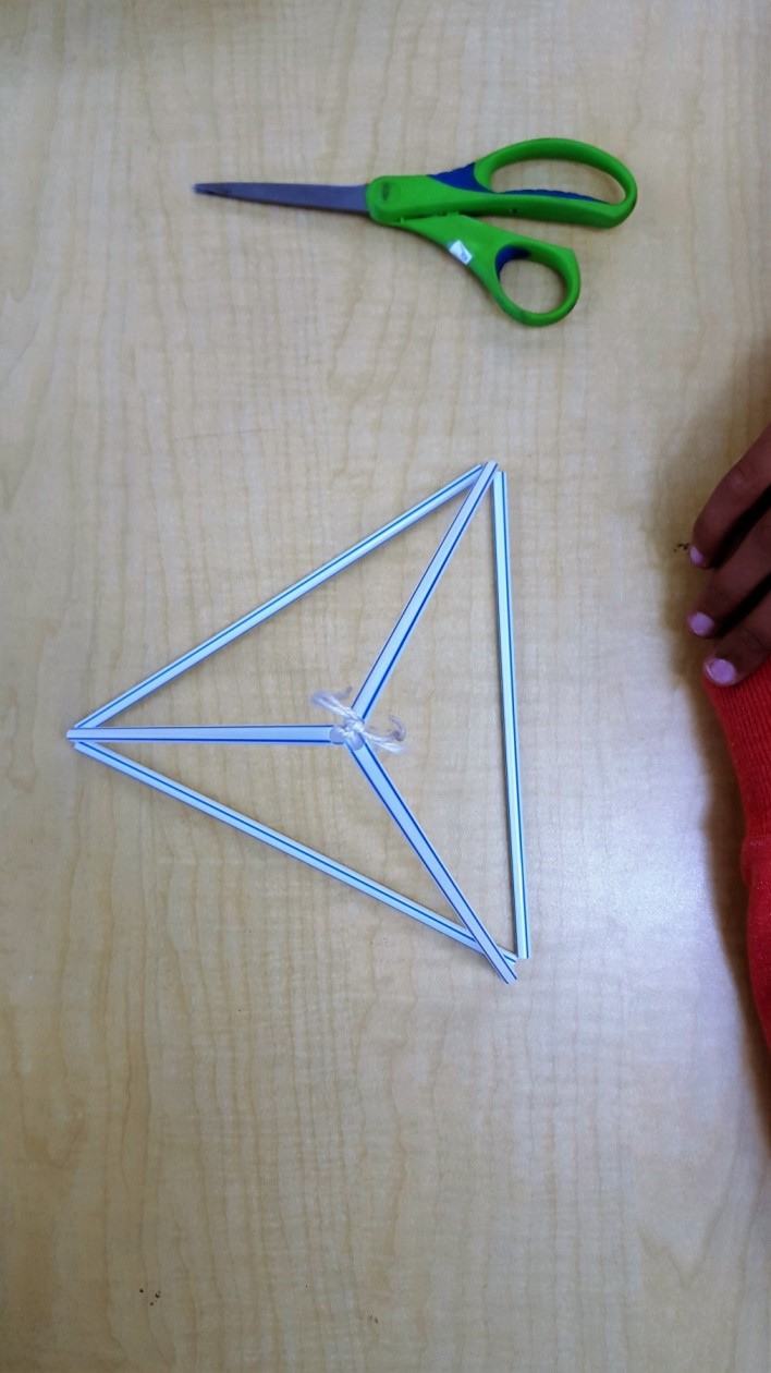 Making a Tetrahedral Kite Make41
