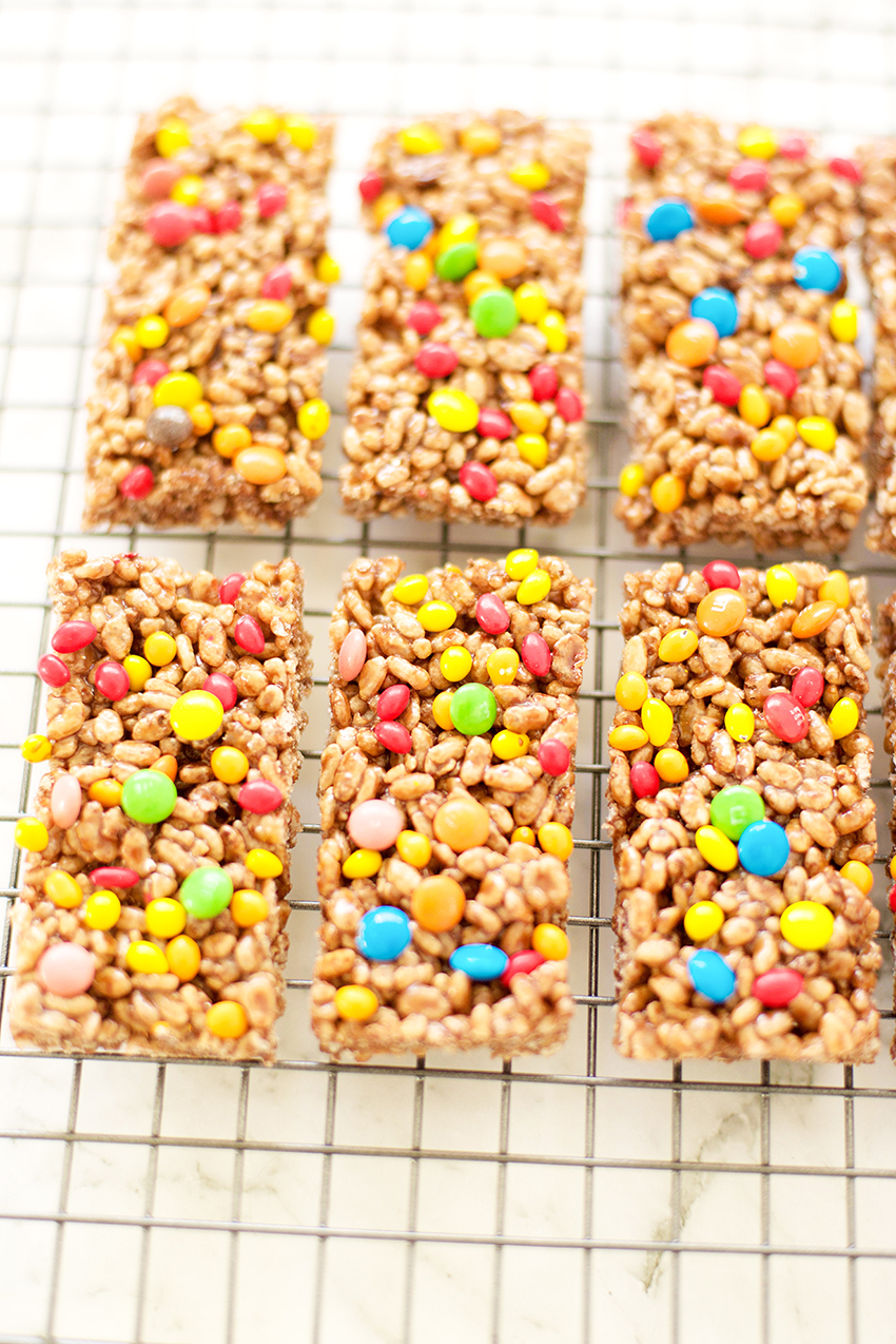 Chewy Granola Bars for Snack Time Make and Takes