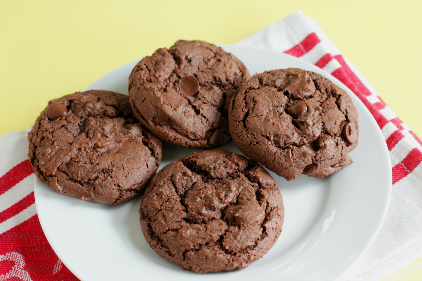 3 Ingredient Cake Mix Cookies so simple! Make and Takes