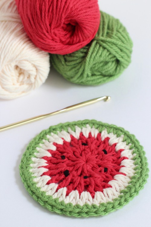 Crochet Watermelon Coasters for Summer Sippin' Make and Takes