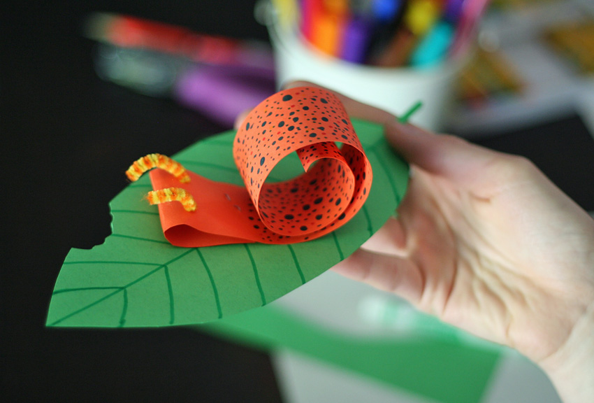Coiled Paper Snail Craft Make and Takes