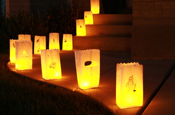 Light Up the Halloween Night Make and Takes