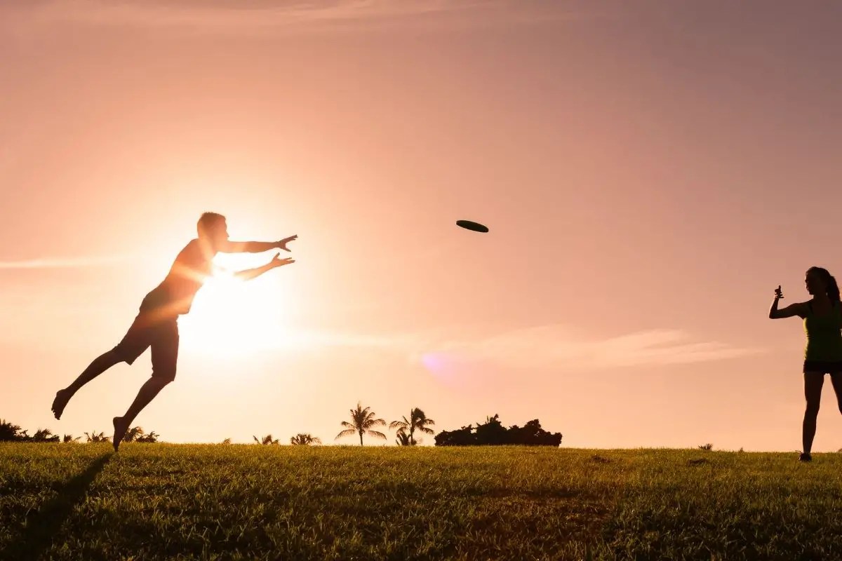 The Best Ultimate Frisbee Gloves for 2022 Make for the Lake