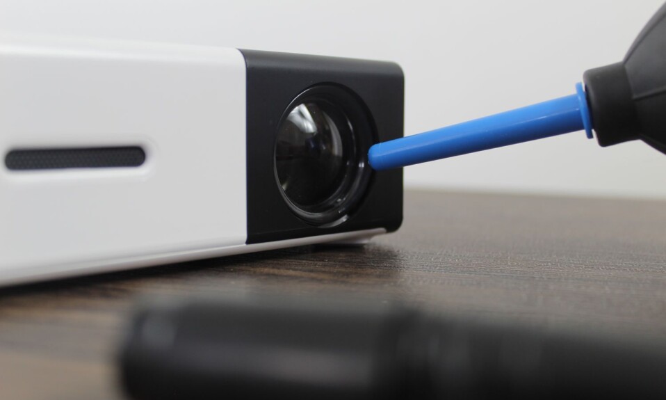 What is the Correct Method for Cleaning a Projector Lens? (Must Read)