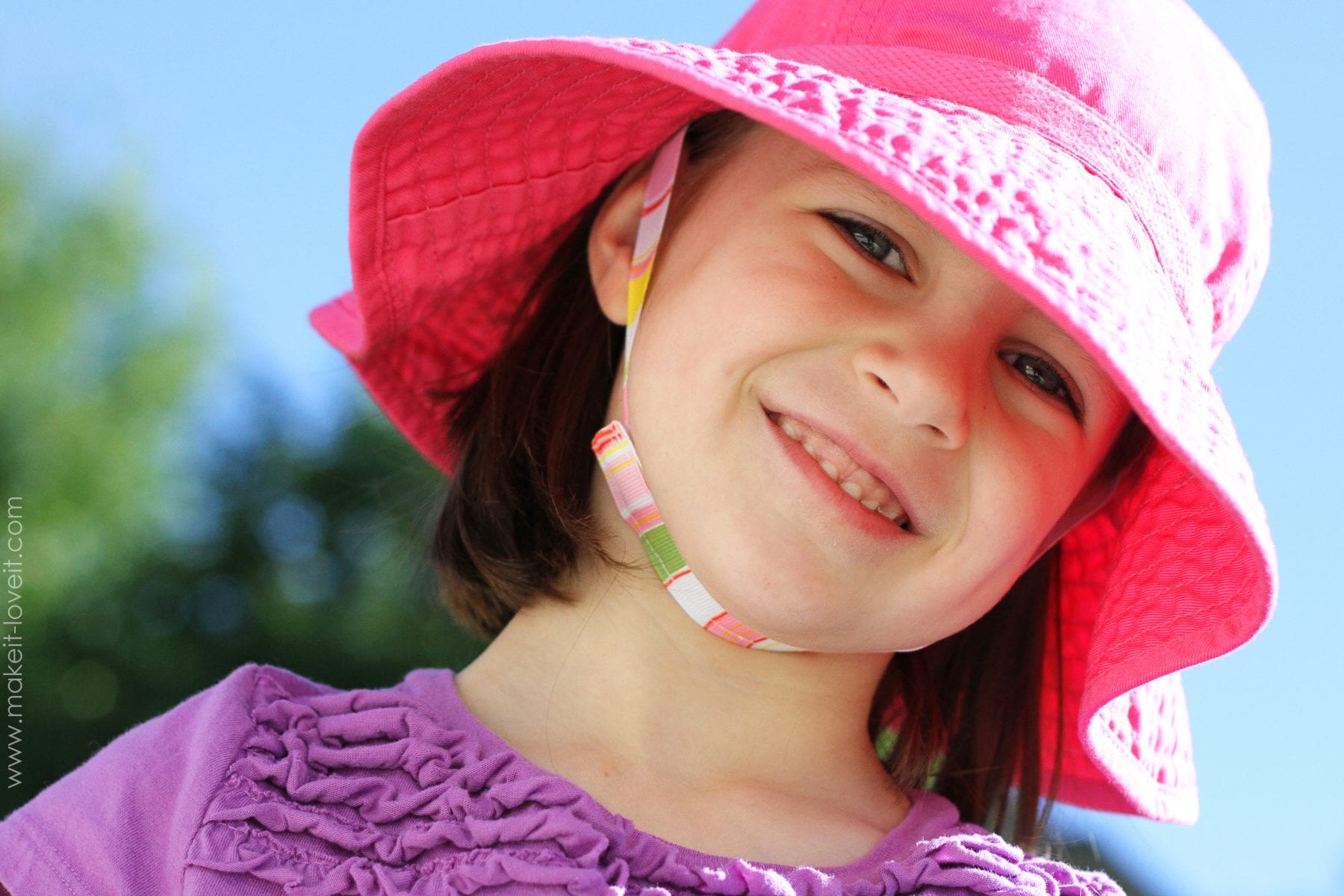 Adding Straps to Sun Hats {velcro or snaps} Make It & Love It