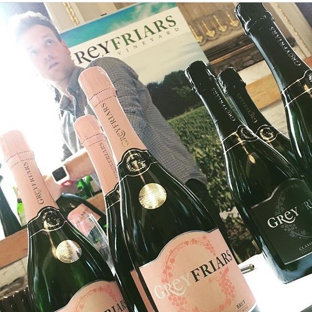 Top 10 English Sparkling Wines