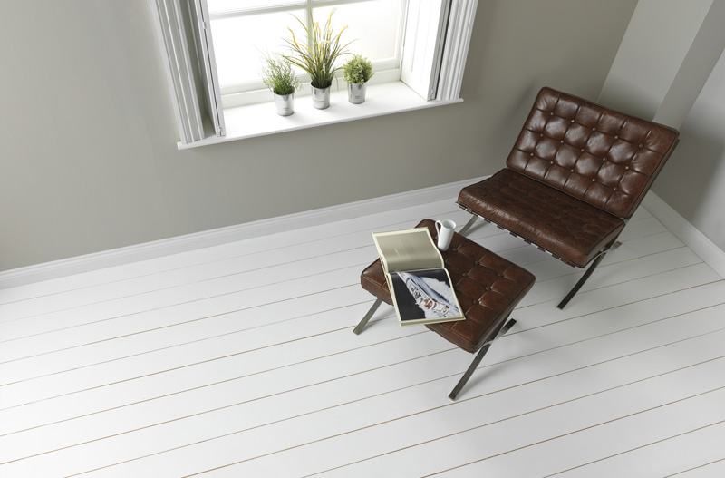 White_Chalky_Floor_Paint Rustoleum Spray Paint