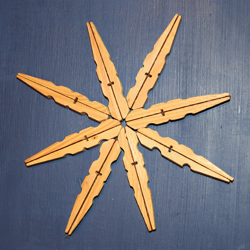 HOW TO CREATE SNOWFLAKE PEG COASTERS Rustoleum Spray Paint