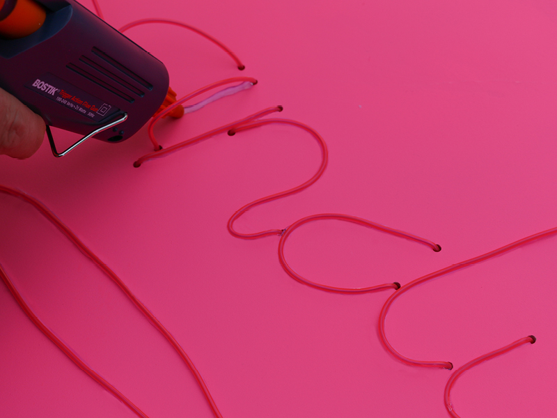 How to create a DIY neon sign Rustoleum Spray Paint