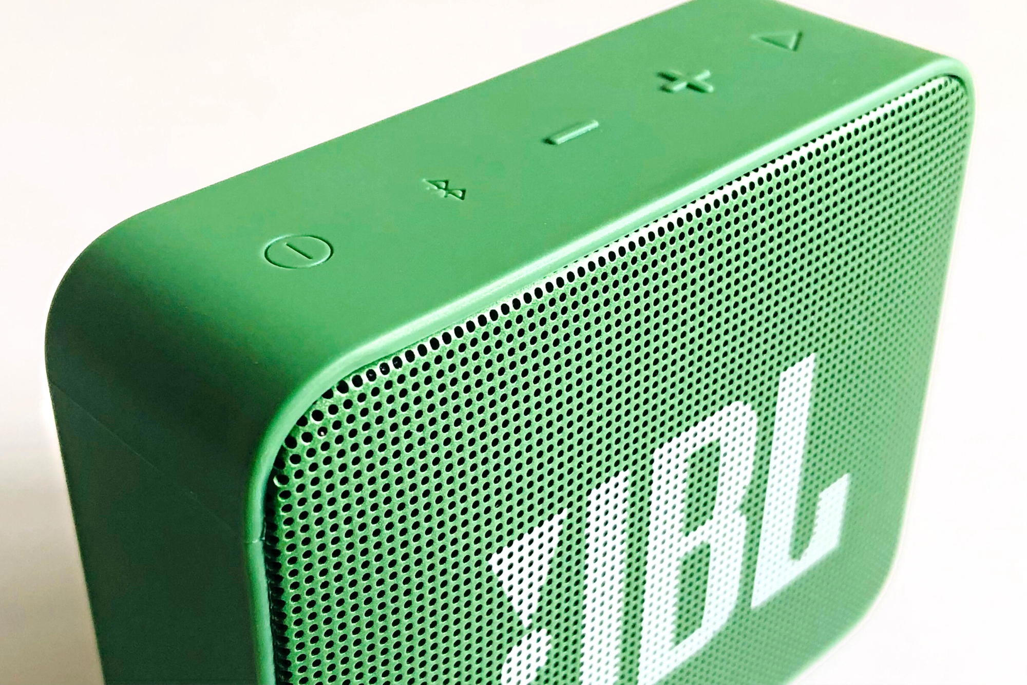 JBL Go 2 Bluetooth Speaker Review FullSounding Waterproof Speaker
