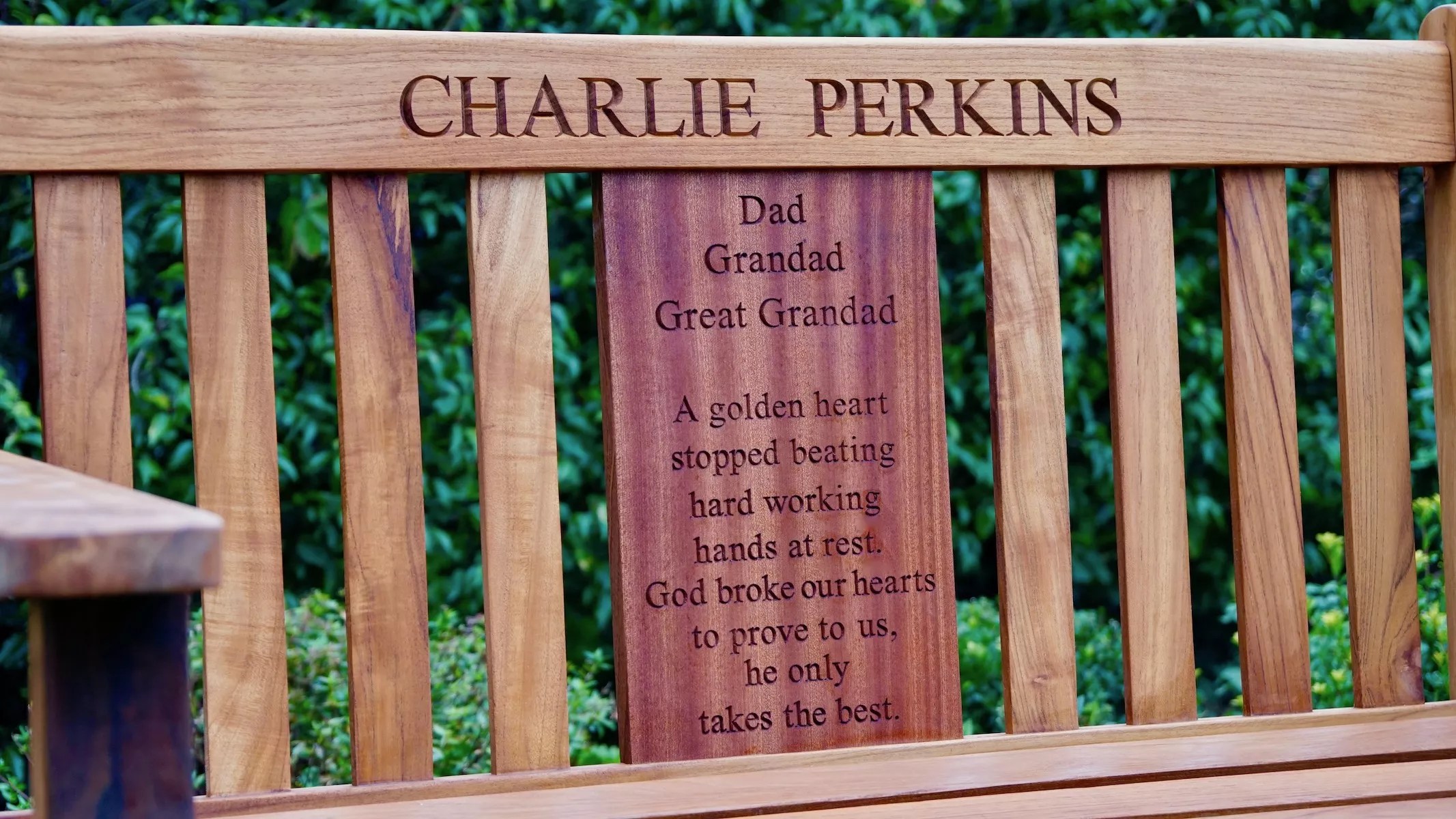 Free unlimited art work, no charge for changes call now don’t overpay buy direct, hidden. Web check out our garden bench plaque selection for the very best in unique or custom, handmade pieces from our shops. Engraved Wooden Memorial Garden Bench MakeMeSomethingSpecial