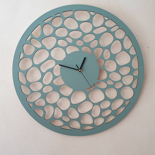 random round clock design Makerbhawan