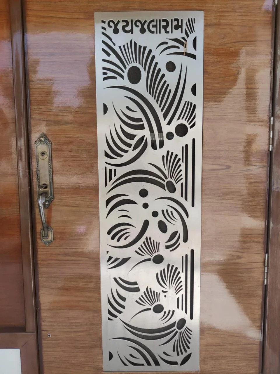 Random Curl Door Jali Design Makerbhawan