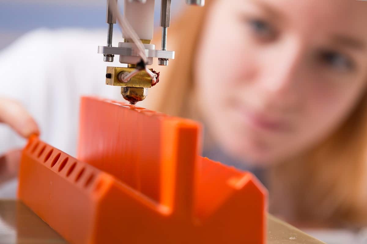 How to Clean 3d Printer Nozzle - Maker Industry
