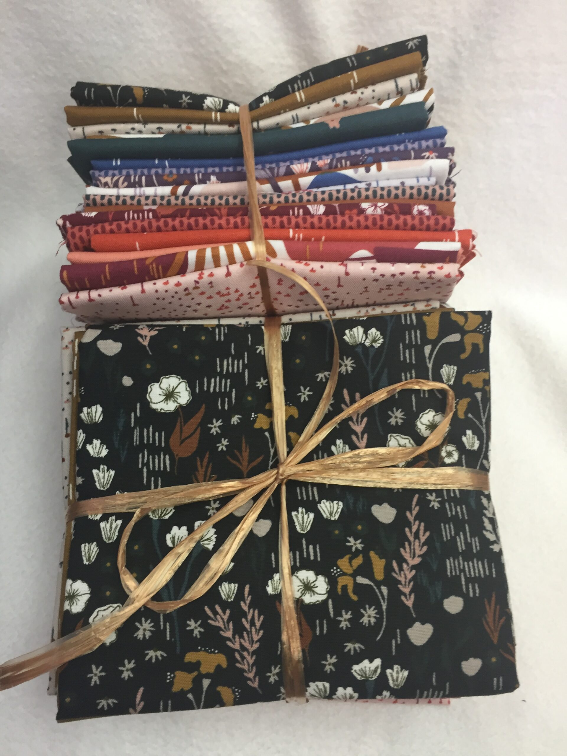 Dear Isla by Hope Johnson for Cotton and Steel Bundles Maker Savvy