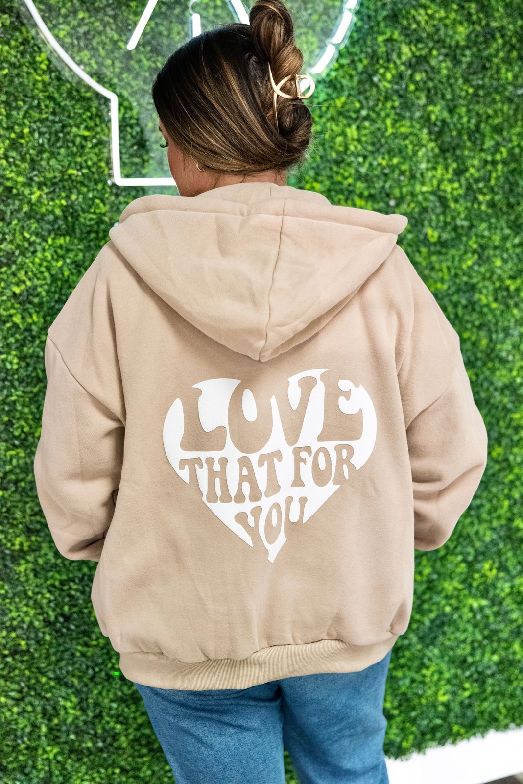 Turn Words Into ANY SHAPE using Cricut Design Space! Makers Gonna Learn