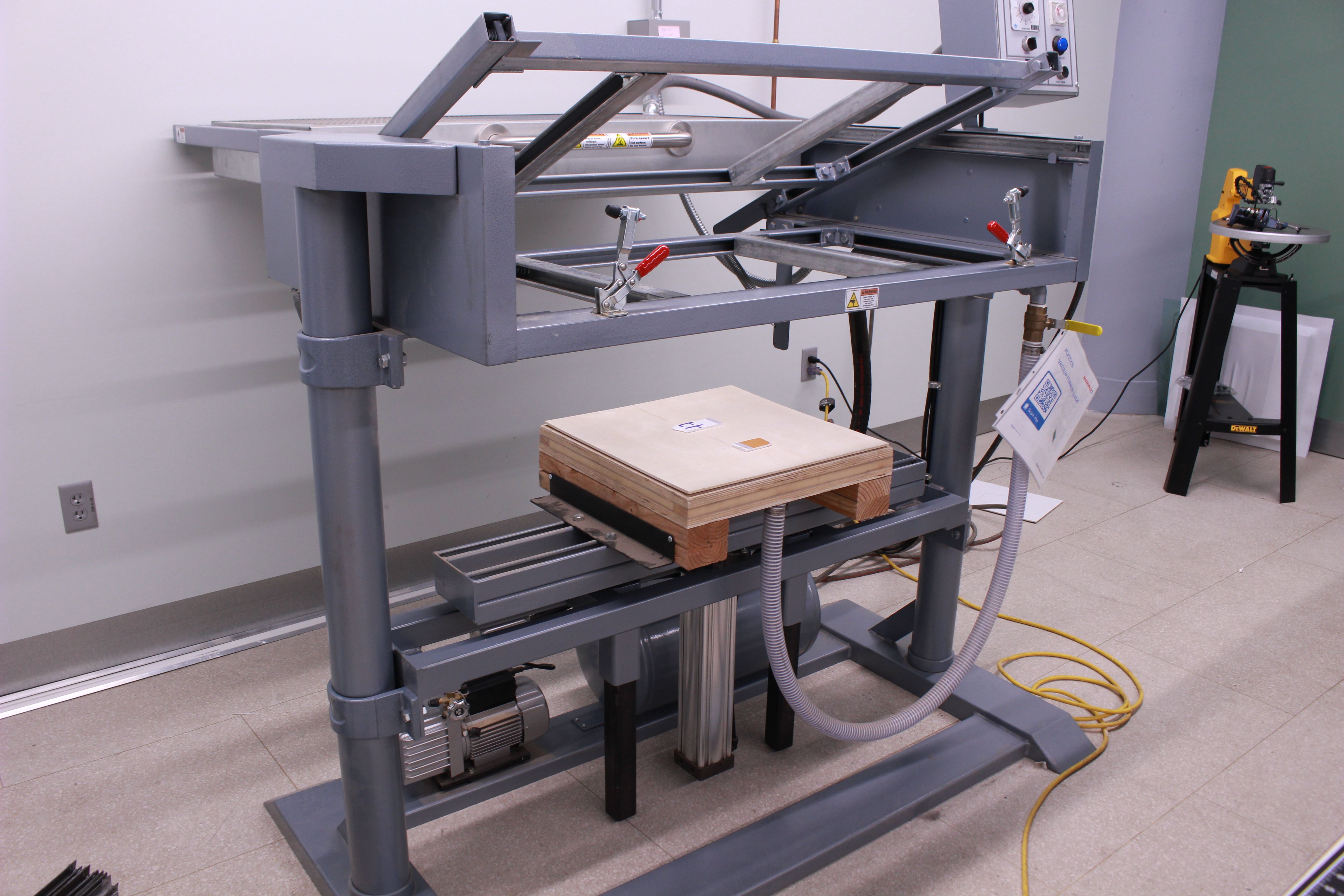 Plastics Lab MakerspaceCT