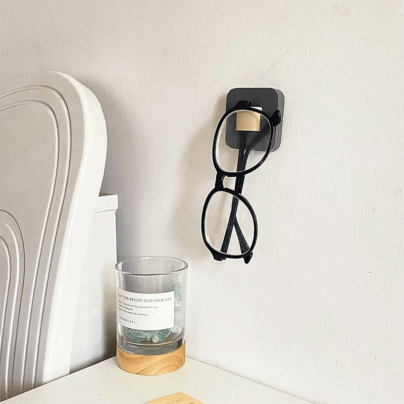 Glasses wall cupboard hanger by CherrysCollection MakerWorld