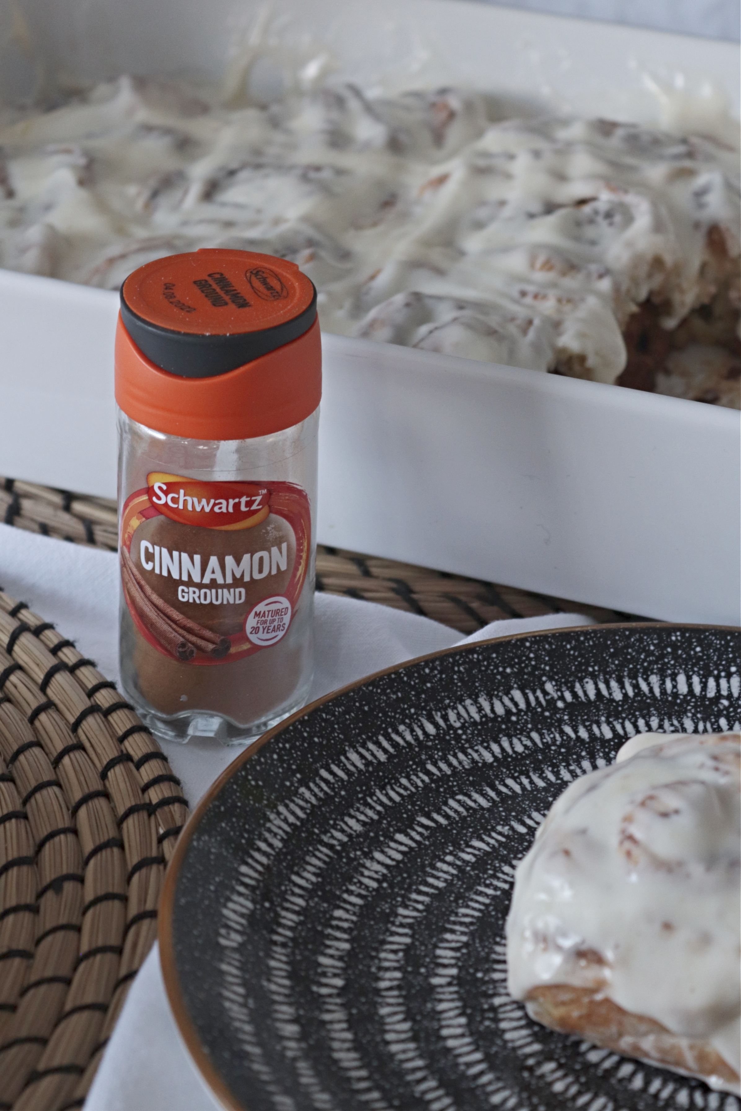 No Yeast Cinnamon Rolls Makes, Bakes and Decor