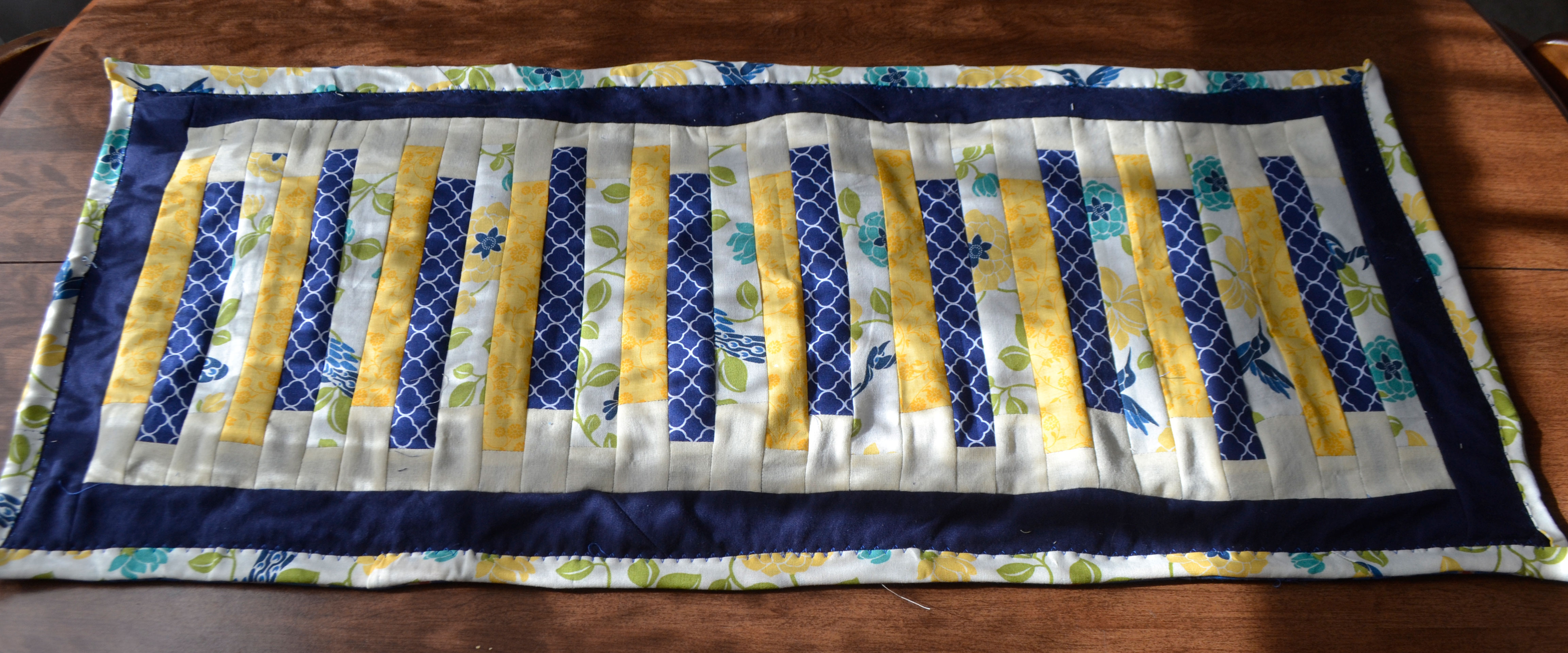 Scrappy sunshine table runner makes, bakes & reads