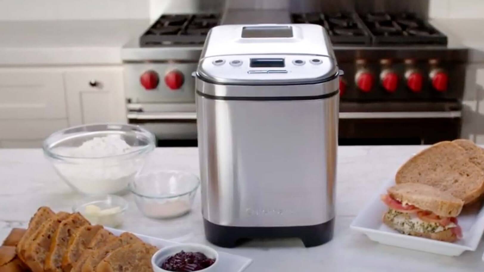 Choosing Between a Bread Maker vs Oven A Full Comparison