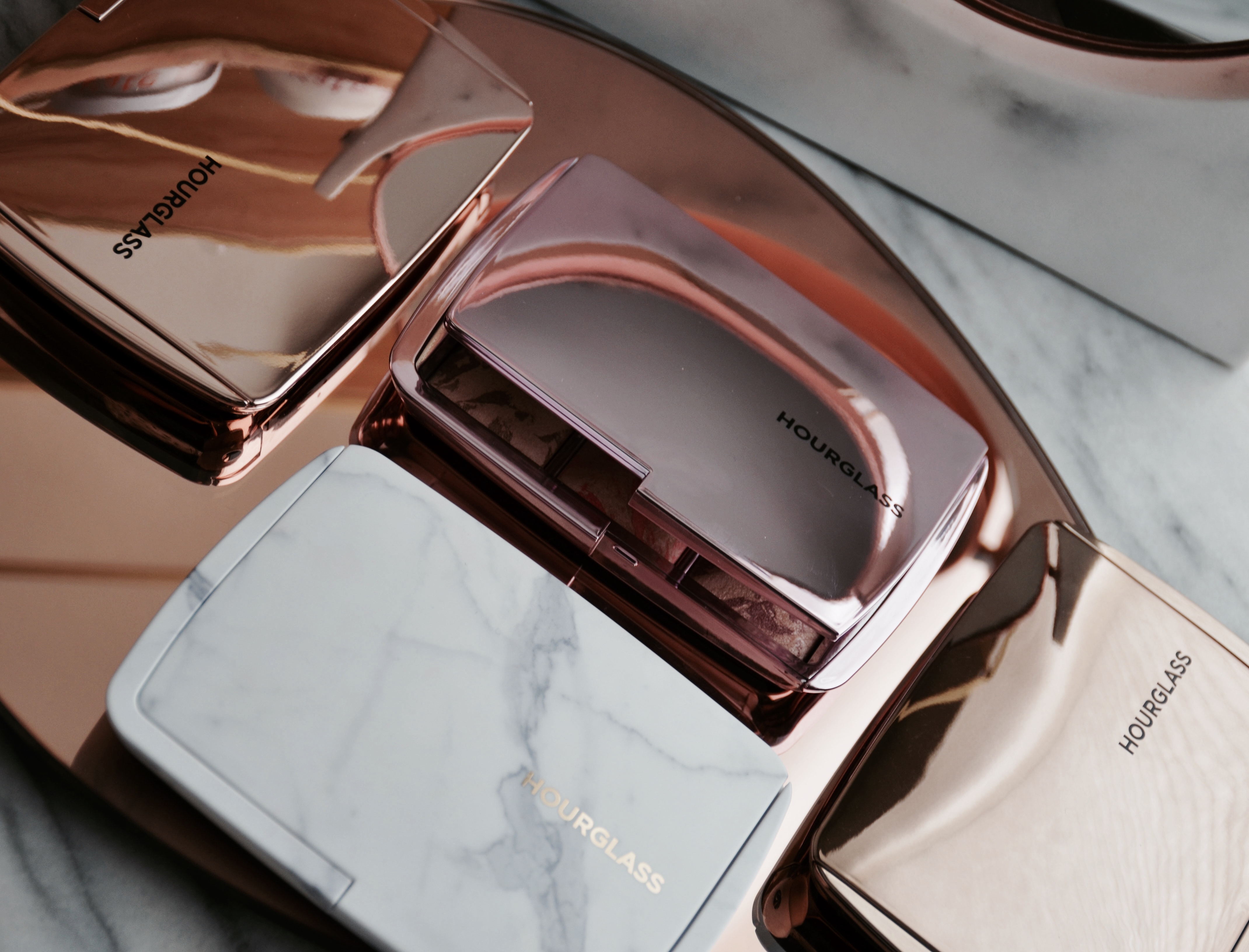 Hourglass Ambient Lighting Edit Volume 4 MakeupSessions