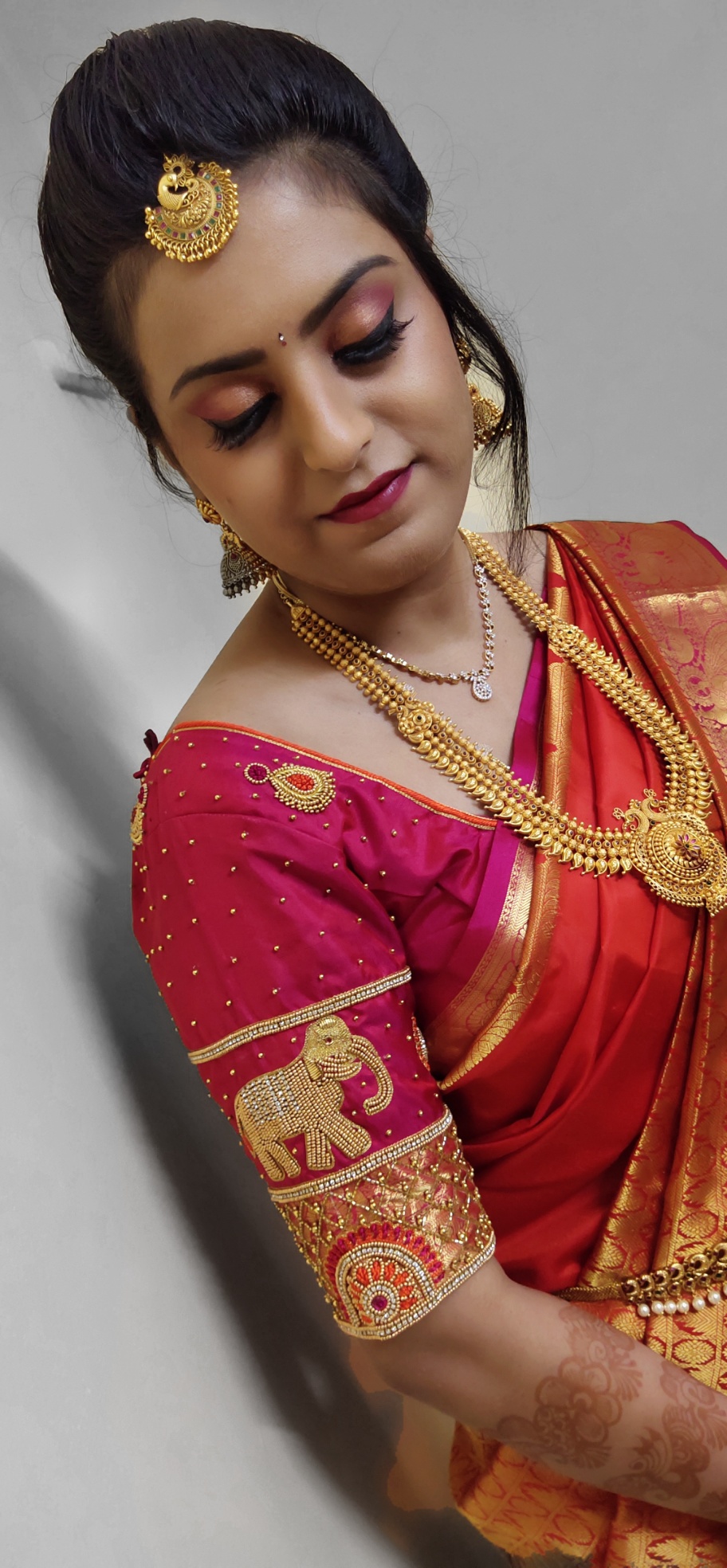 Lakshmi Makeup Artist Services, Review and Info Olready