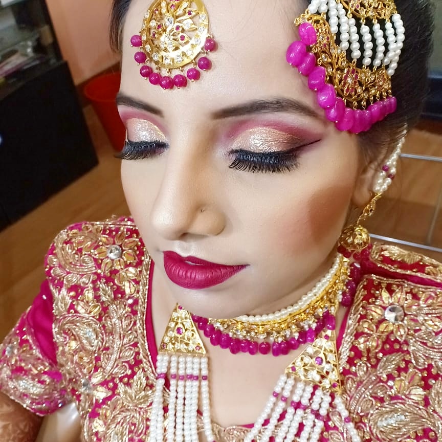 Mohsina Wasif Makeup Artist Services, Review and Info Olready