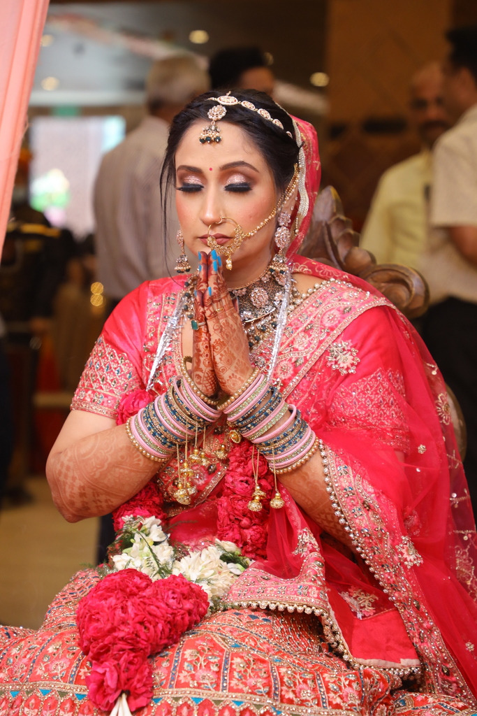 Geetanjali Makeup Artist Services, Review and Info Olready