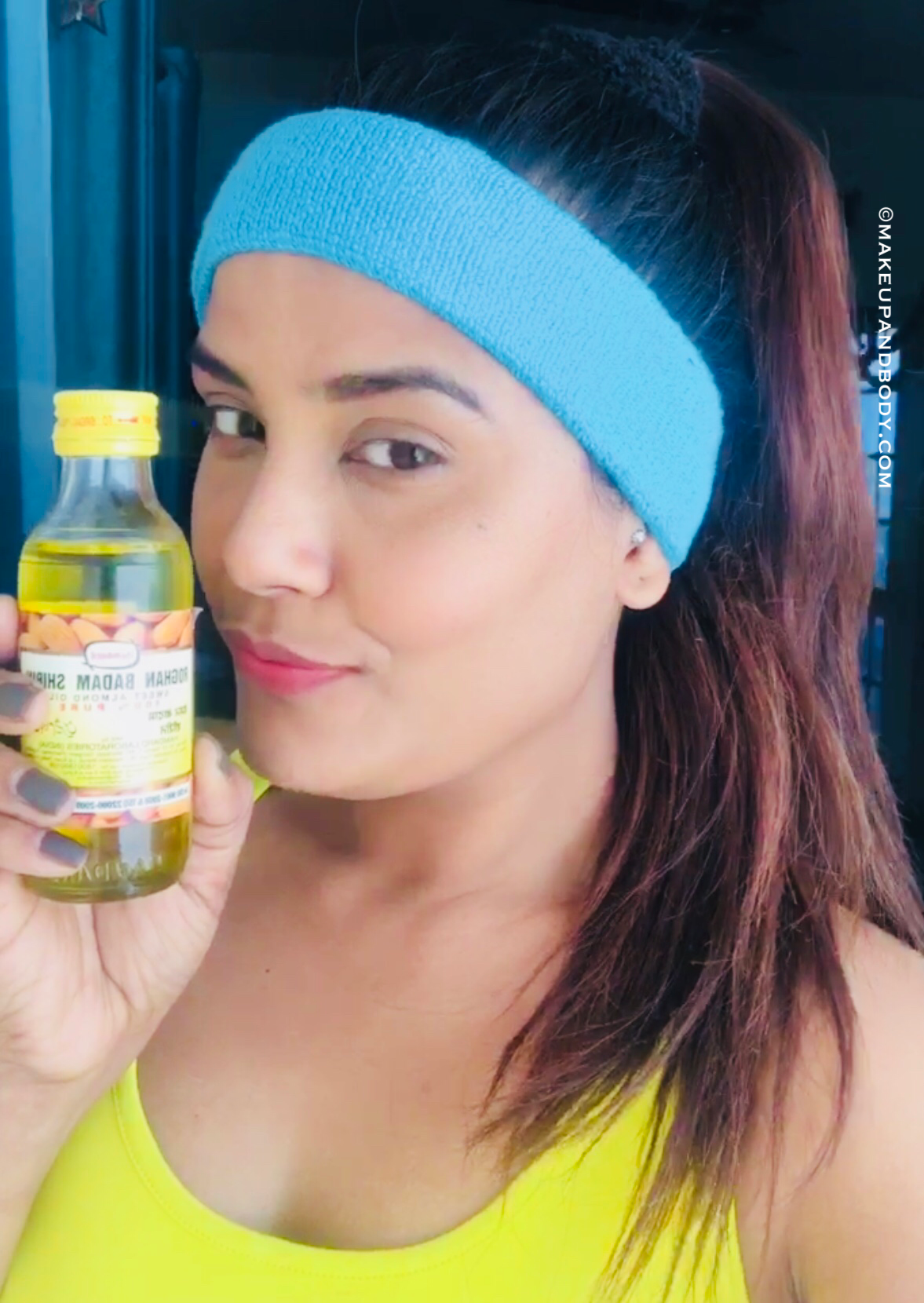 Hamdard Roghan Badam Shirin Sweet Almond Oil Review, Benefits and