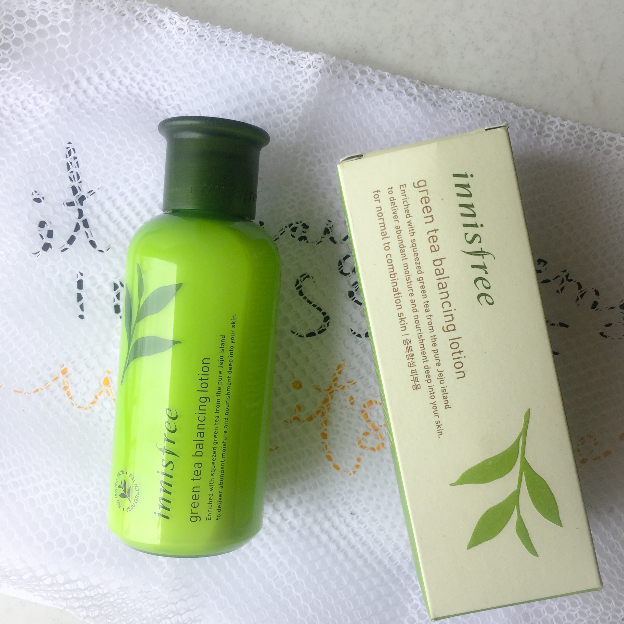 Innisfree Green Tea Balancing Lotion Review Makeup & Smiles