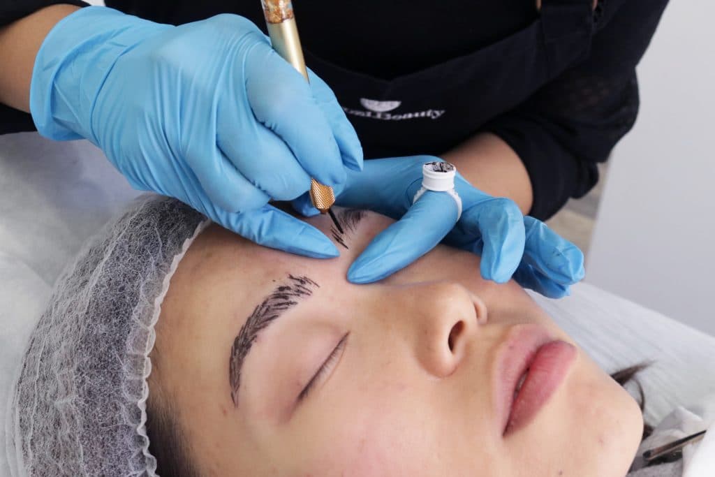 Cuidados Post Microblading De ti depende! MakeupMe Studio