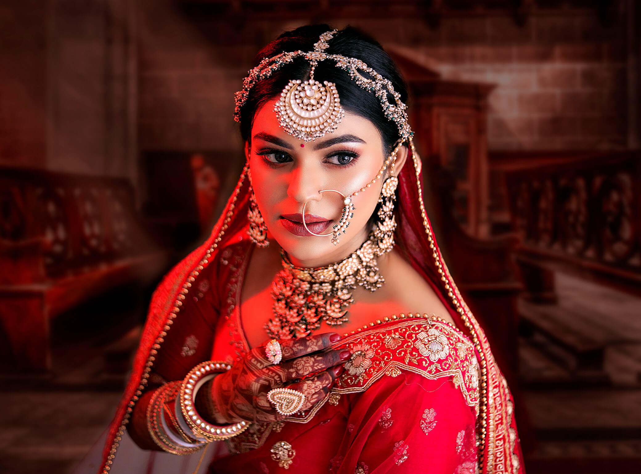 Where can I find bridal makeup training? Makeup Studio Training Center