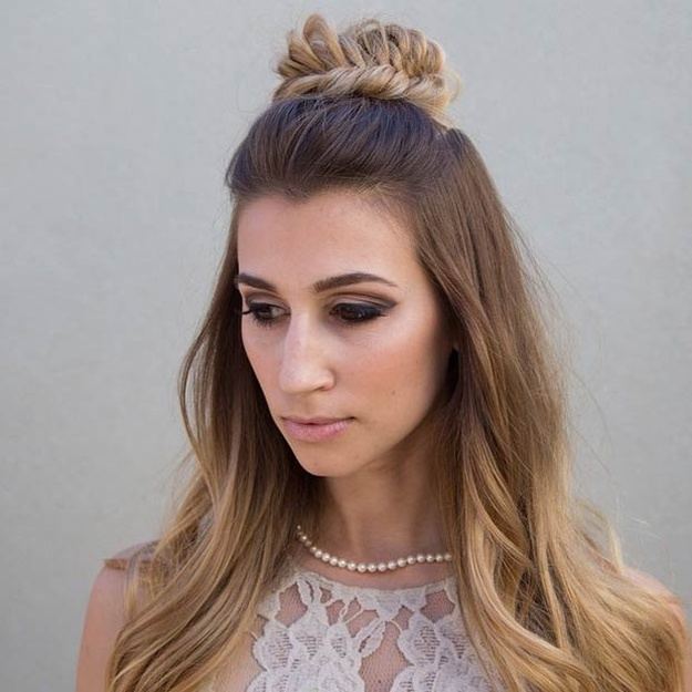 Homecoming Dance Hairstyles Inspiration Perfect For The Queen (625 x 625 Pixel)