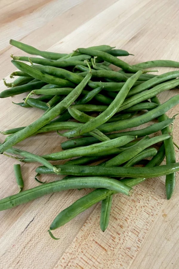 Air Fryer Green Beans Made From Fresh or Frozen Green Beans