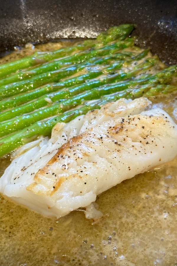 Garlic Butter Cod & Asparagus Recipe