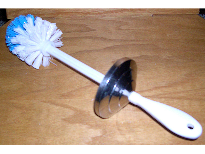 SelfDisinfecting Toilet Brush Make