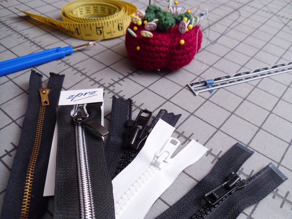 Zipper Repair for a Coat or Jacket Make