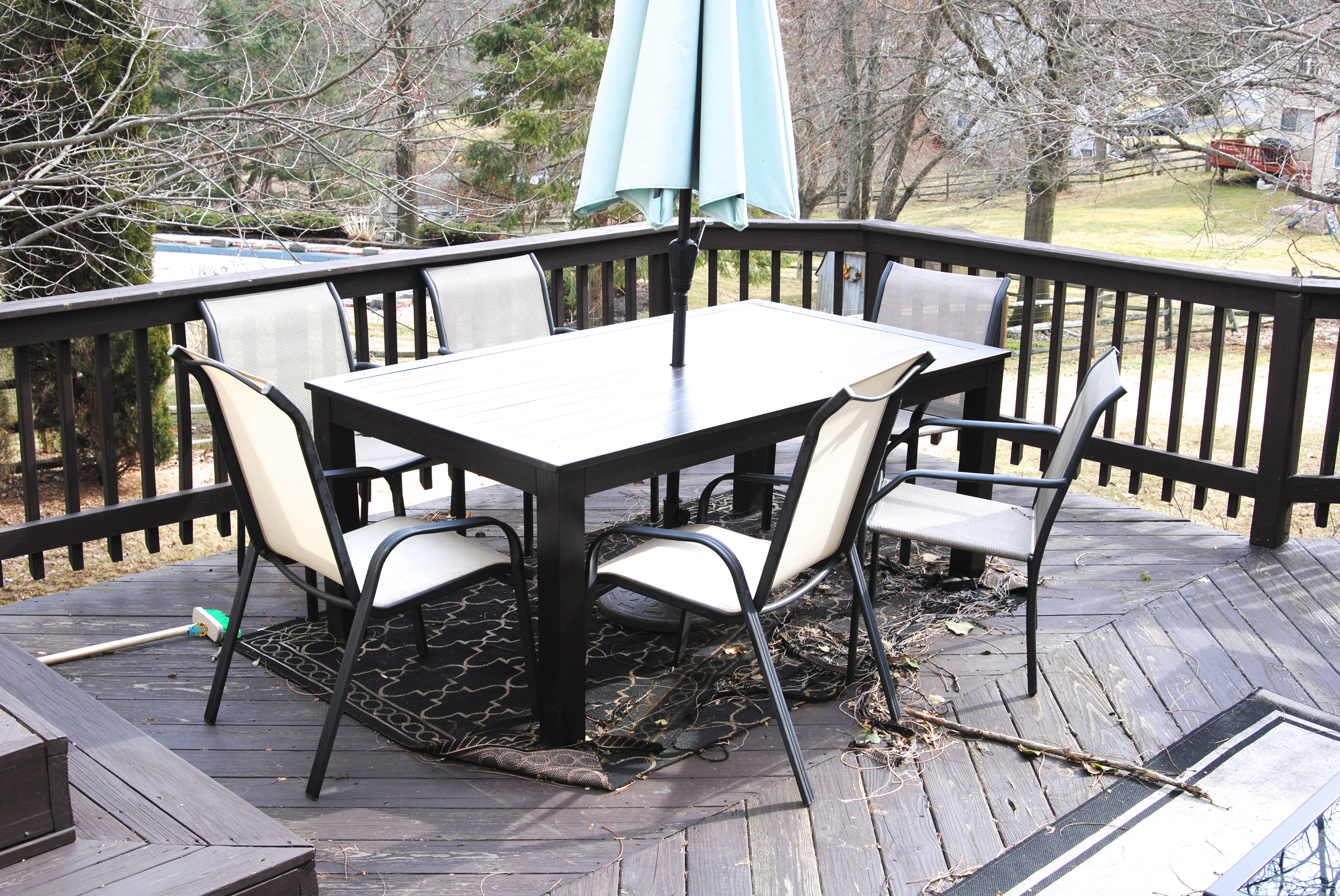 Deck Dreaming & Spring Cleaning {Outdoor Living Ideas!} - Making Lemonade