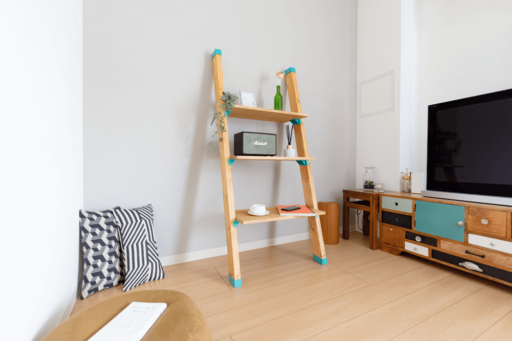 斜めカットなし！かぶせるだけで簡単にラダーシェルフをDIY！ makit（メキット）by DIY FACTORYmakit（メキット）by