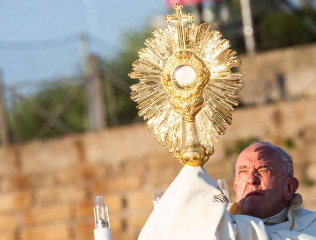 Memandang dengan Cinta | Makjoel’s Blog