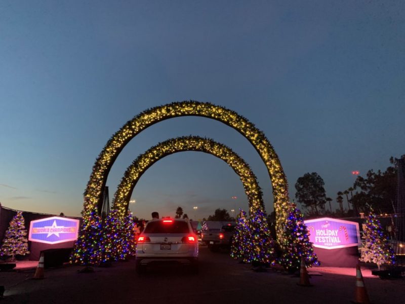 ドジャースタジアムでクリスマスライトアップ！Dodgers Holiday Festival 2020行ってきました！ ロサンゼルスで
