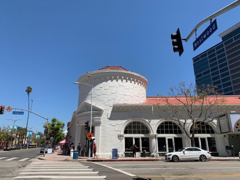 ウエストウッドにニューオープン！UCLA学生に大人気のAlfred Coffeeレビュー ロサンゼルスで暮らしてみたら