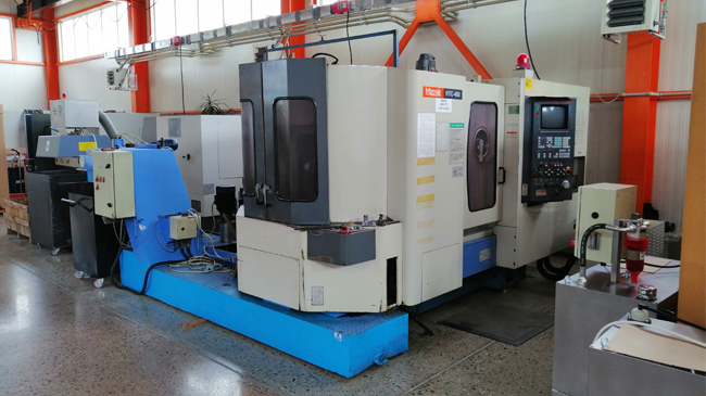 Mazak HTC400 makrabg