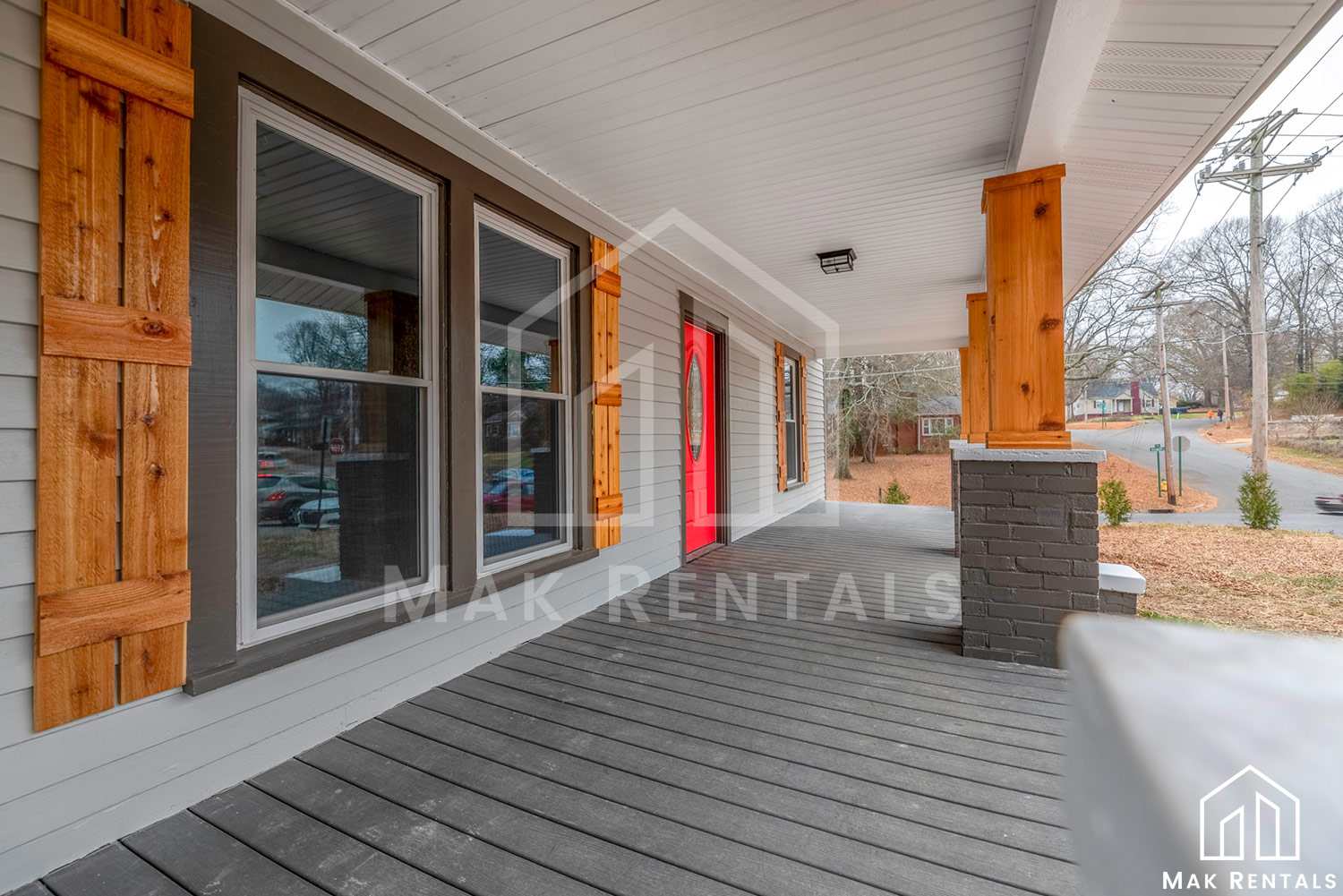 502 E. Sharpe Street Mak Rentals