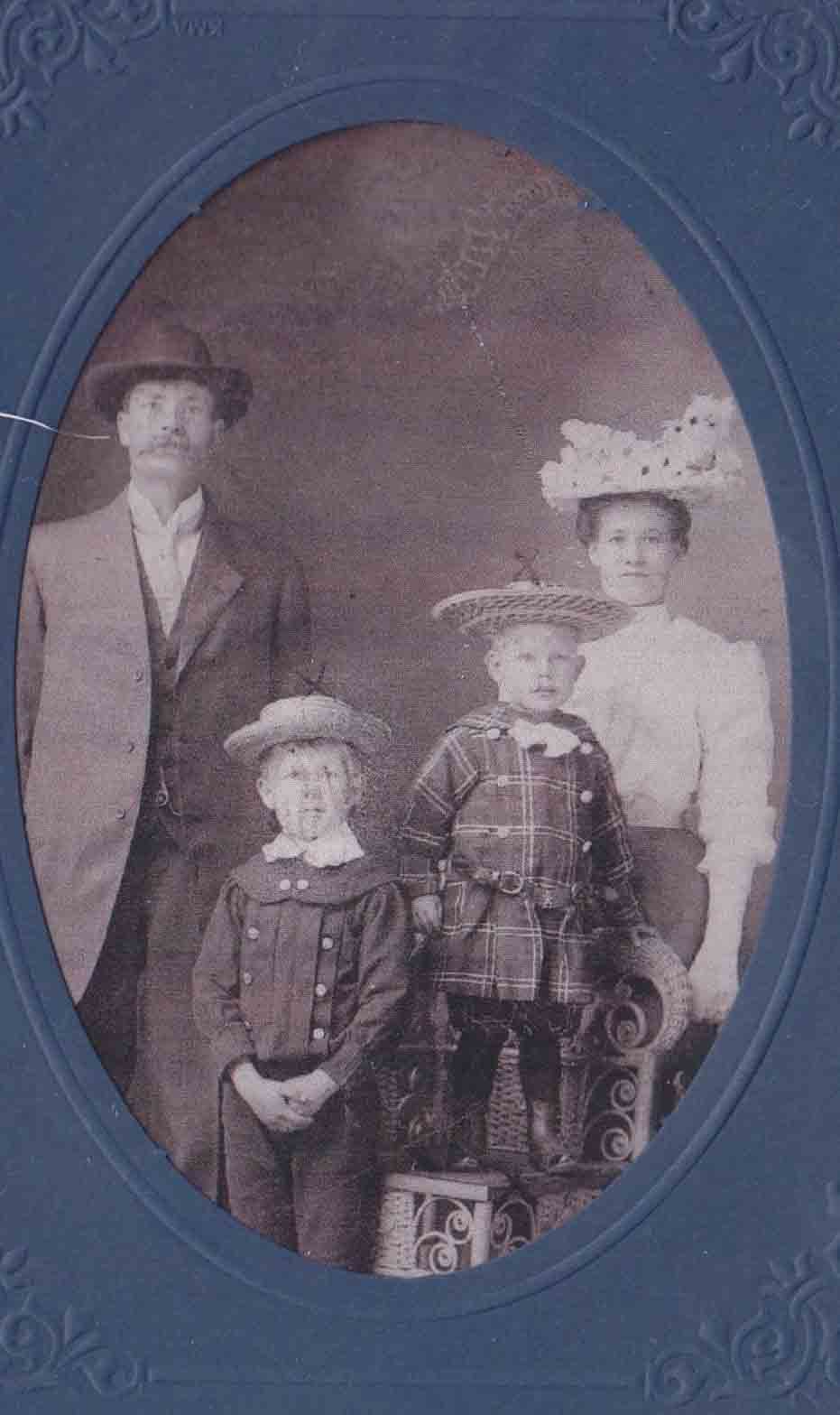 Eric Erikson Family Community of Malakwa