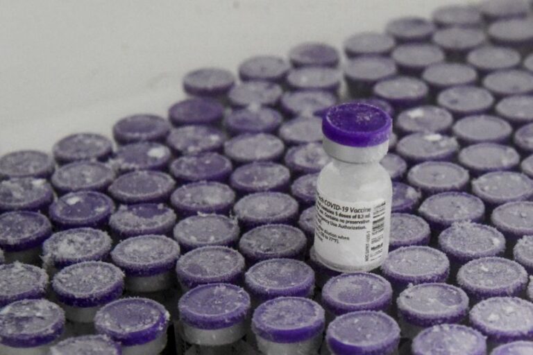 How is it different from pfizer? Health Ministry says no more Sinovac Covid-19 jabs in ...