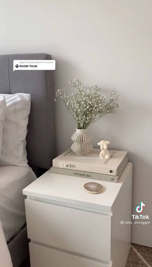 22 Insanely Cute Bedside Table Decor Ideas That Set You Up For A Good Day