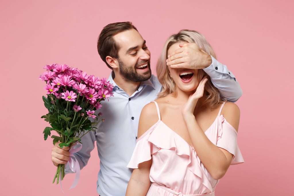 A Guy’s Guide To Giving Flowers Male Standard